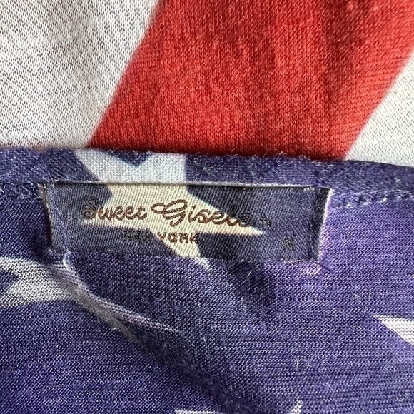 Sweet Gisele Womens Top M Patriotic Tee New York American Flag Rhinestone V Neck - Picture 5 of 6